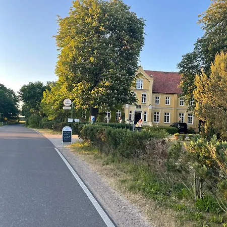 Grosses Familienapartment Ueber 2 Etagen Mit Weitblick In Lejlighed *